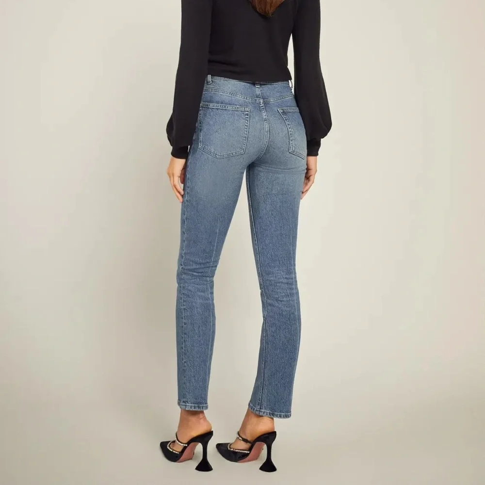 Liza Button Fly High Rise Straight Jeans. Size 23. NWT. - Picture 6 of 8